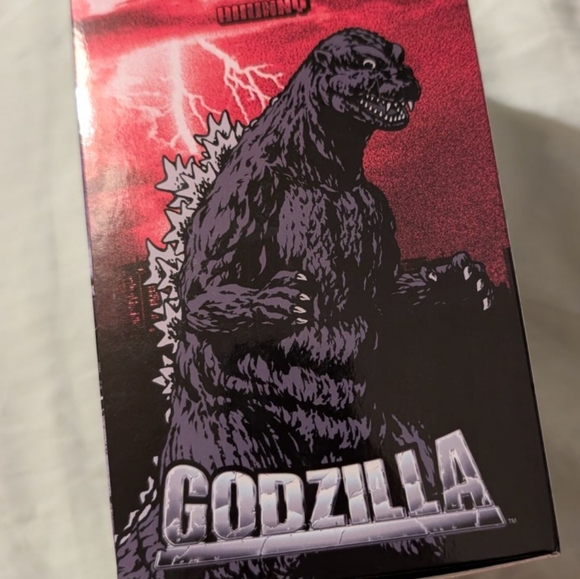 New Godzilla - Picture 8 of 10